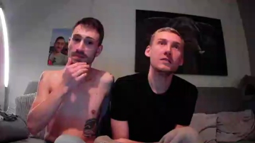 couple_twinks  08-11-2021